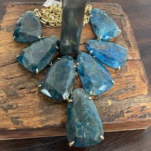 NWT Kendra Scott Harlow Gold Statement Necklace in Aqua Apatite!